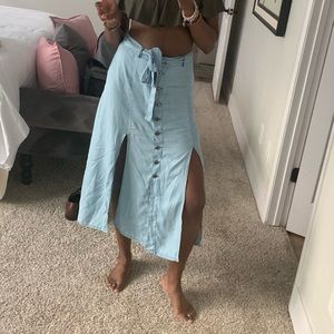 BB Dakota. Button down denim skirt.